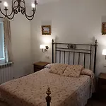 Dom wakacyjny La Casa De La Abuela Casas del Monte