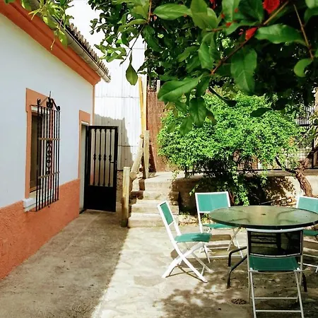 Dom wakacyjny La Casa De La Abuela Casas del Monte