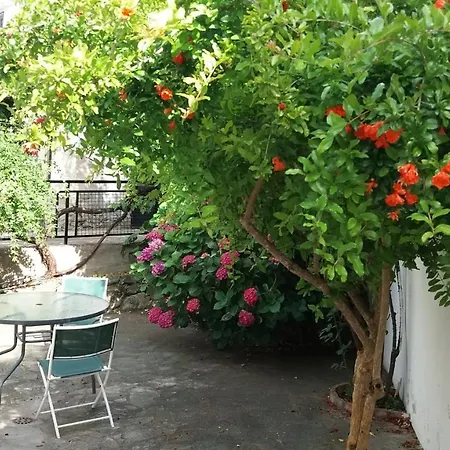 Dom wakacyjny La Casa De La Abuela Casas del Monte