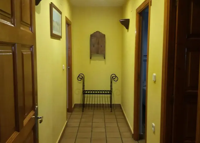 La Casa De La Abuela Сasa de vacaciones Casas del Monte