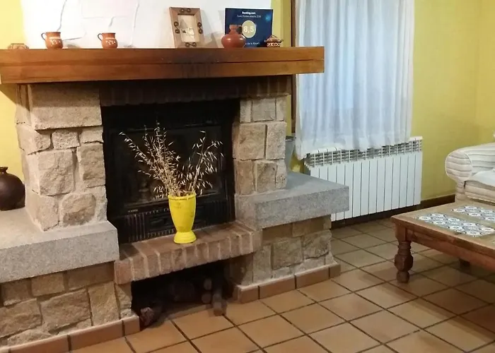 La Casa De La Abuela Сasa de vacaciones Casas del Monte